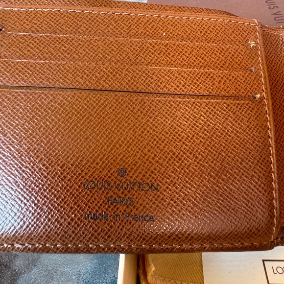 Men’s Full Wallet - Picture 11 of 13